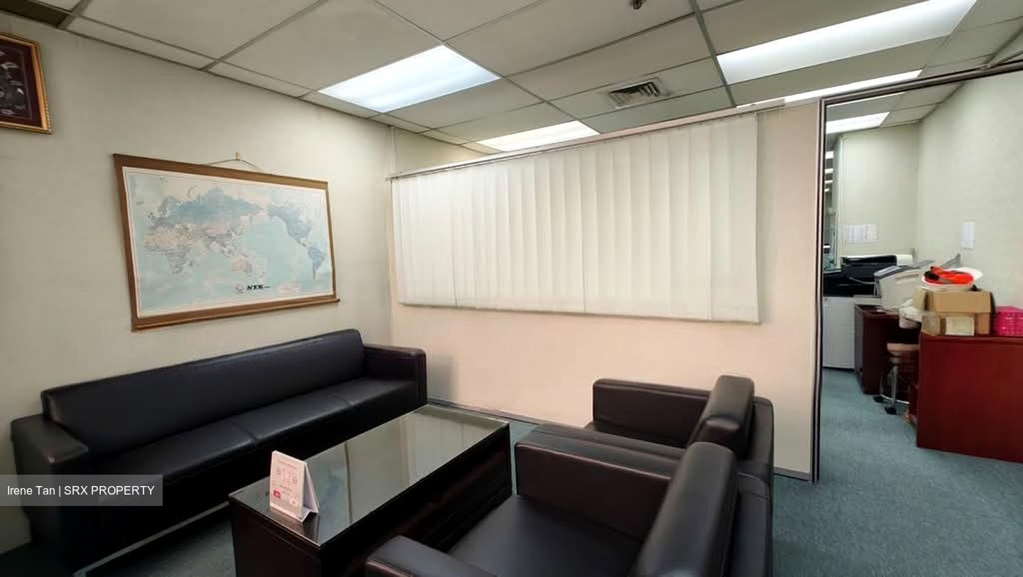 International Plaza (D2), Office #534777201
